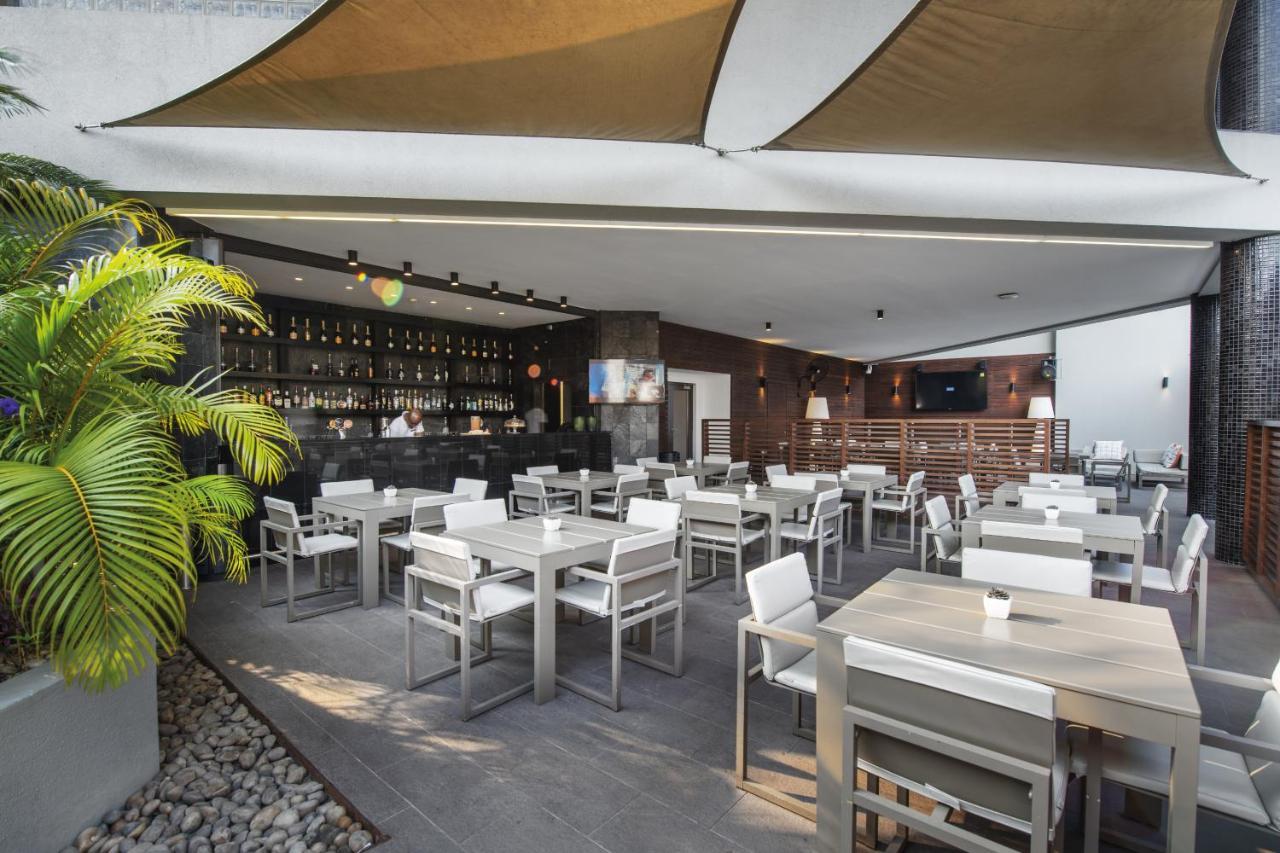 Hotel Trópico Luanda Exterior foto